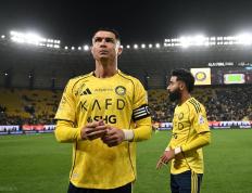  c罗和女友飞往瑞士短暂度假 意媒违反防 