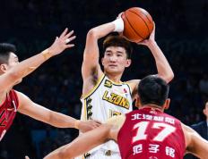 包含风云突变！广厦男篮赛前豪取连胜，中超版图或变，更衣室稳定，纪律约束更严格的词条